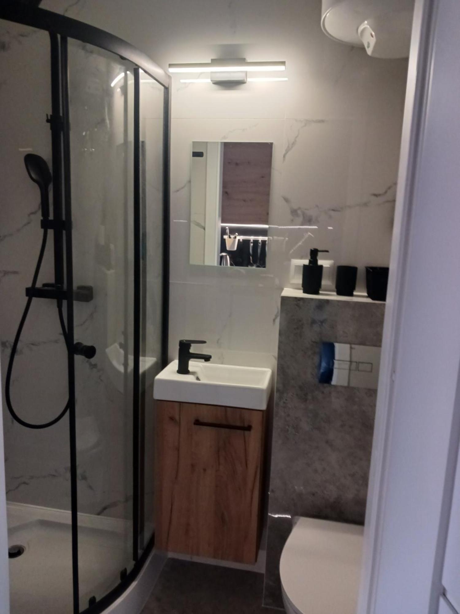 Apartamenty Marco 3-Bis- Przy Dworcu-Stare Miasto-Super Wi Fi 크라쿠프 외부 사진